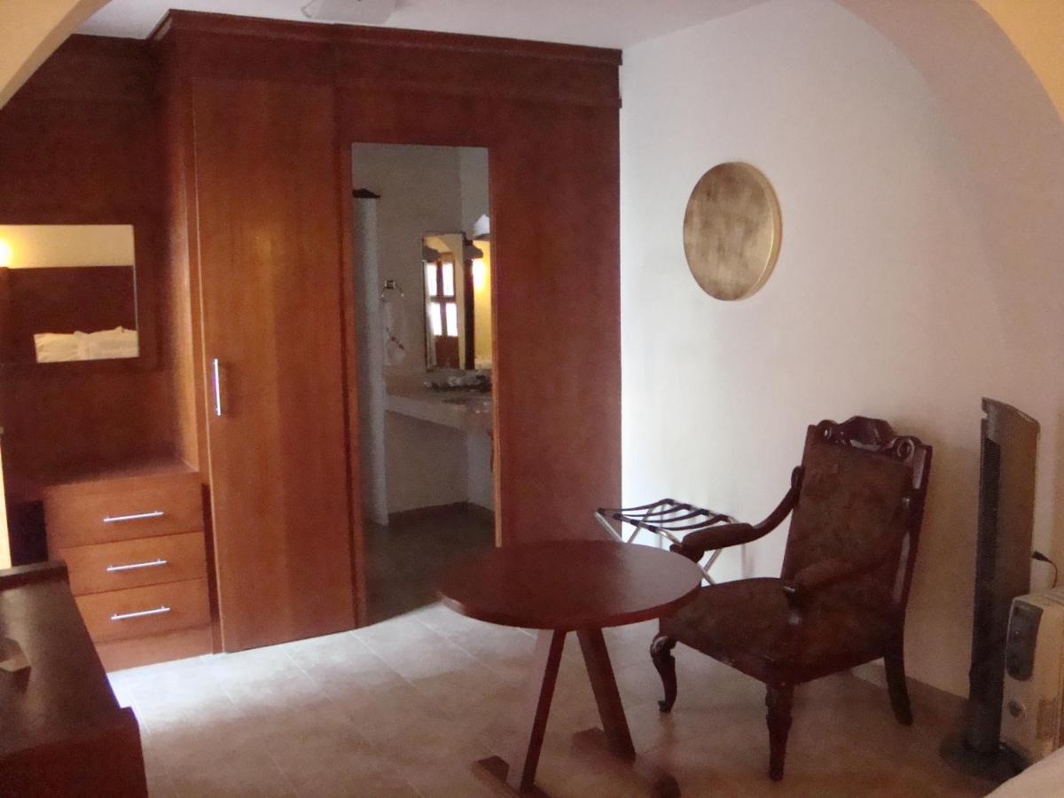 El Serafin Boutique