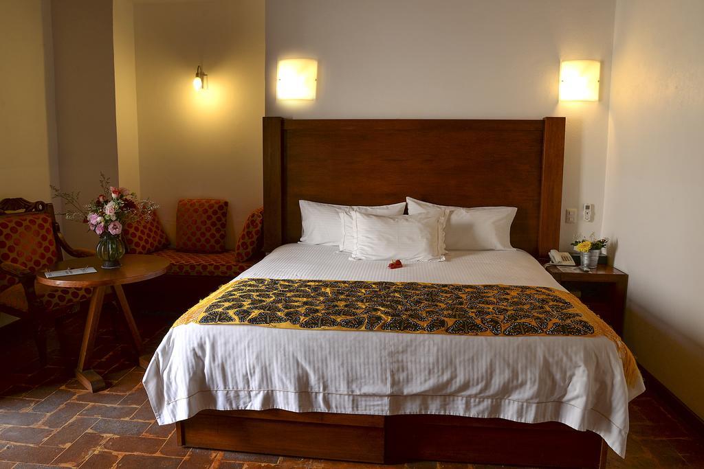 El Serafin Boutique Hotel 3*